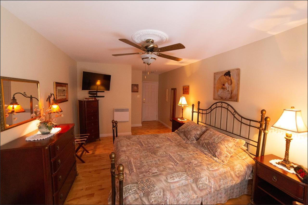 Bed and Breakfast Au Coeur De Saint-Sauveur-des-Monts Exterior foto